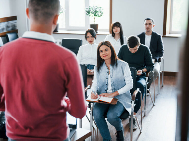 Aula em andamento na Talken